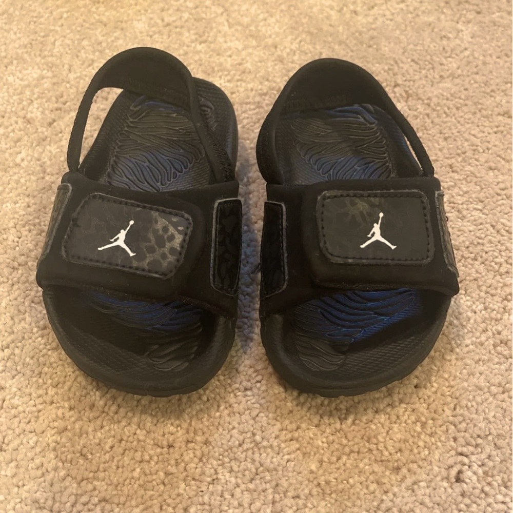Toddler Boys Jordan pool Slides